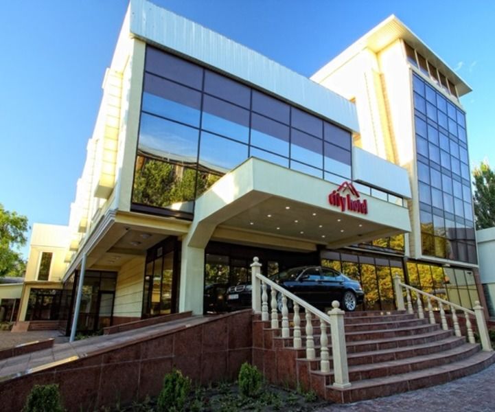 City Hotel Bishkek Exterior photo