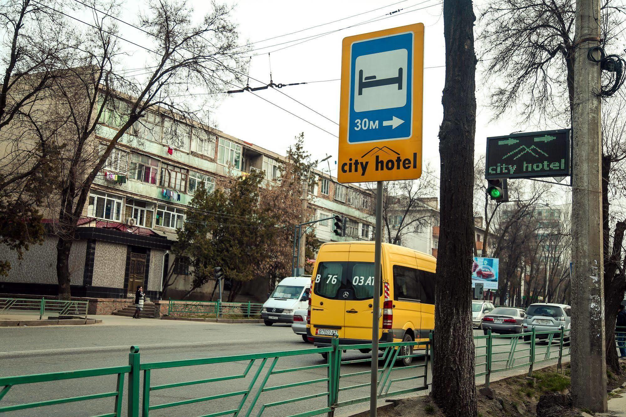 City Hotel Bishkek Exterior photo