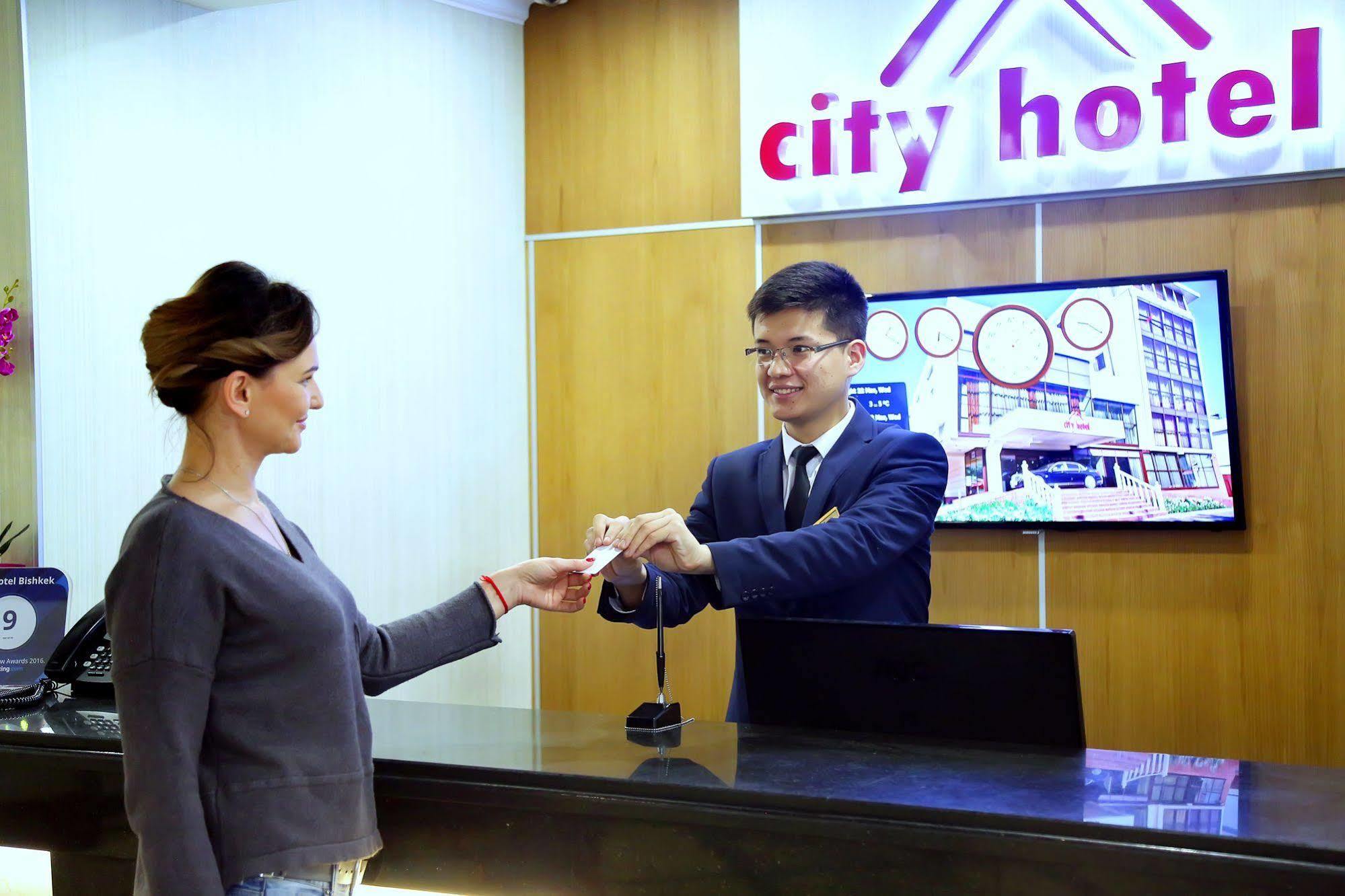City Hotel Bishkek Exterior photo